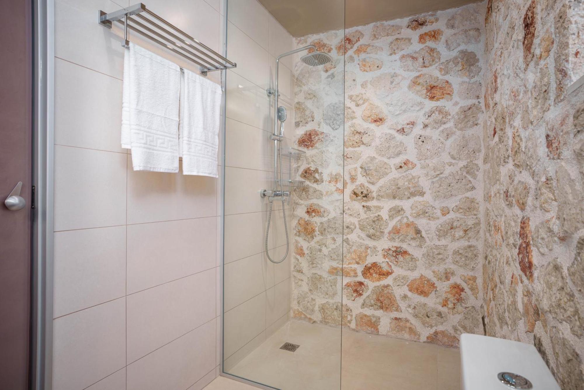 Pantheon Luxury Villas Skala  エクステリア 写真