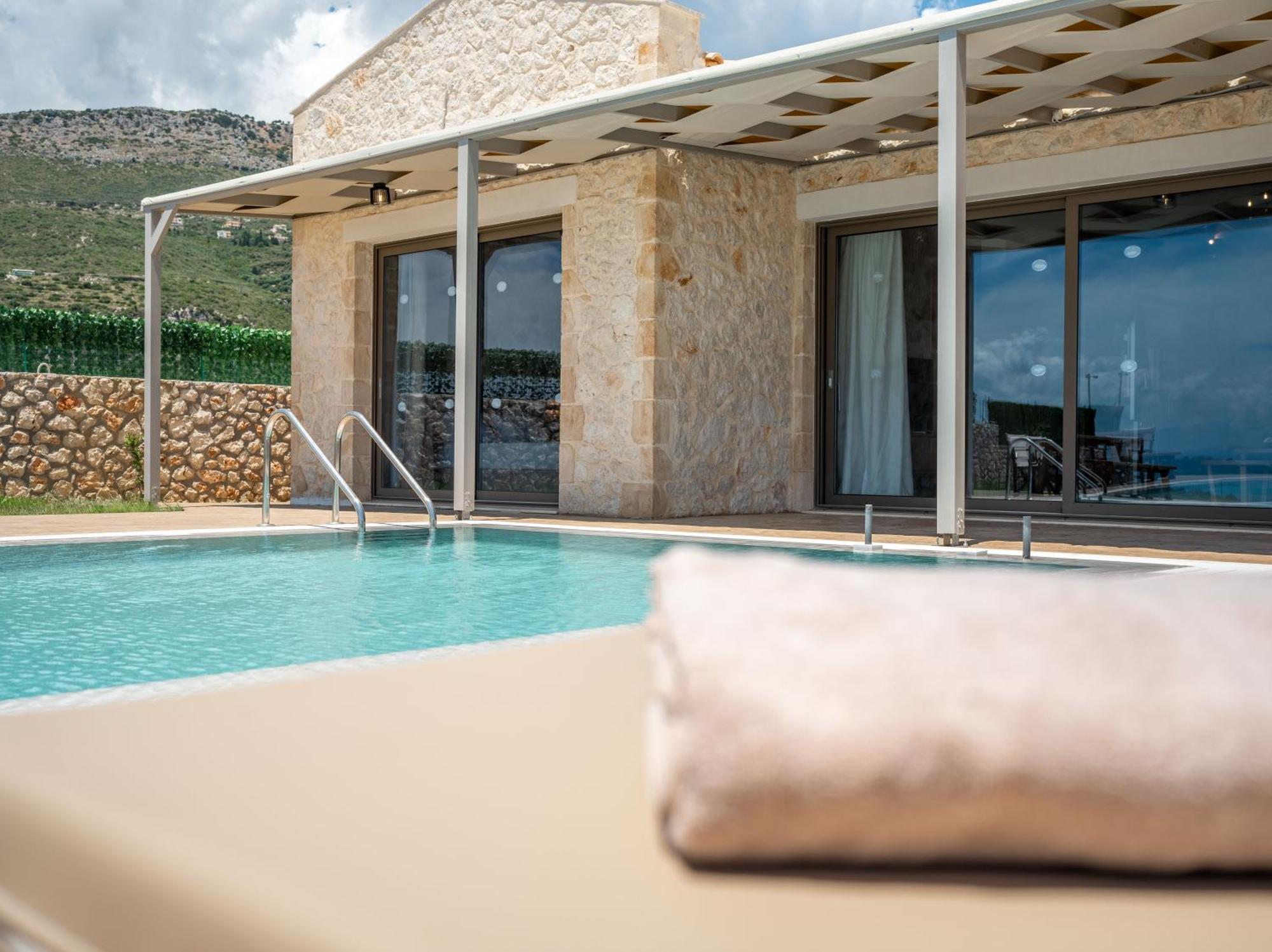 Pantheon Luxury Villas Skala  エクステリア 写真